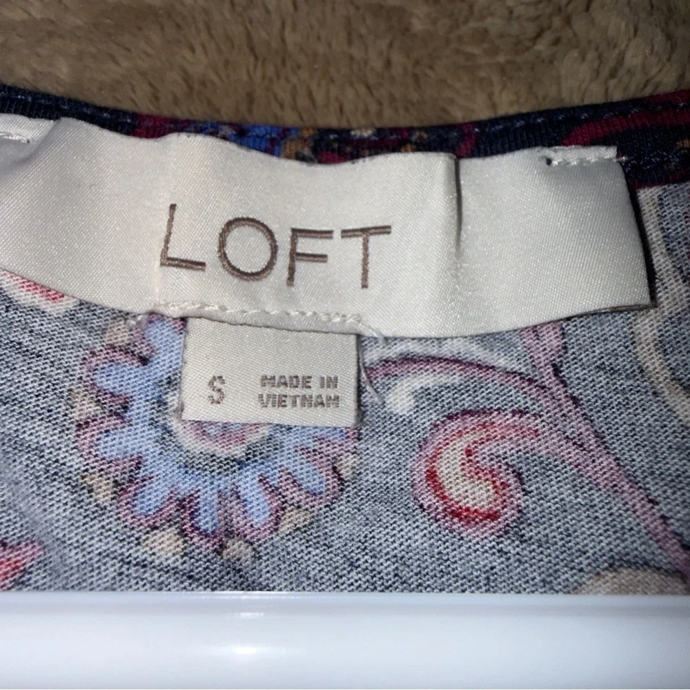 LOFT chic paisley